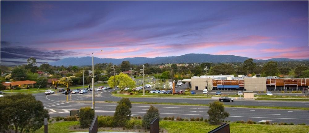 Golden Pebble Hotel Wantirna Exterior foto